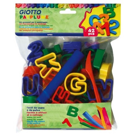 EMPORTE-PIECES LETTRES+CHIFFRES 42 pièces
